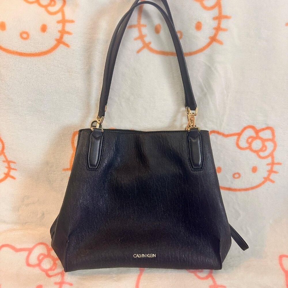 black leather Calvin Klien handbag